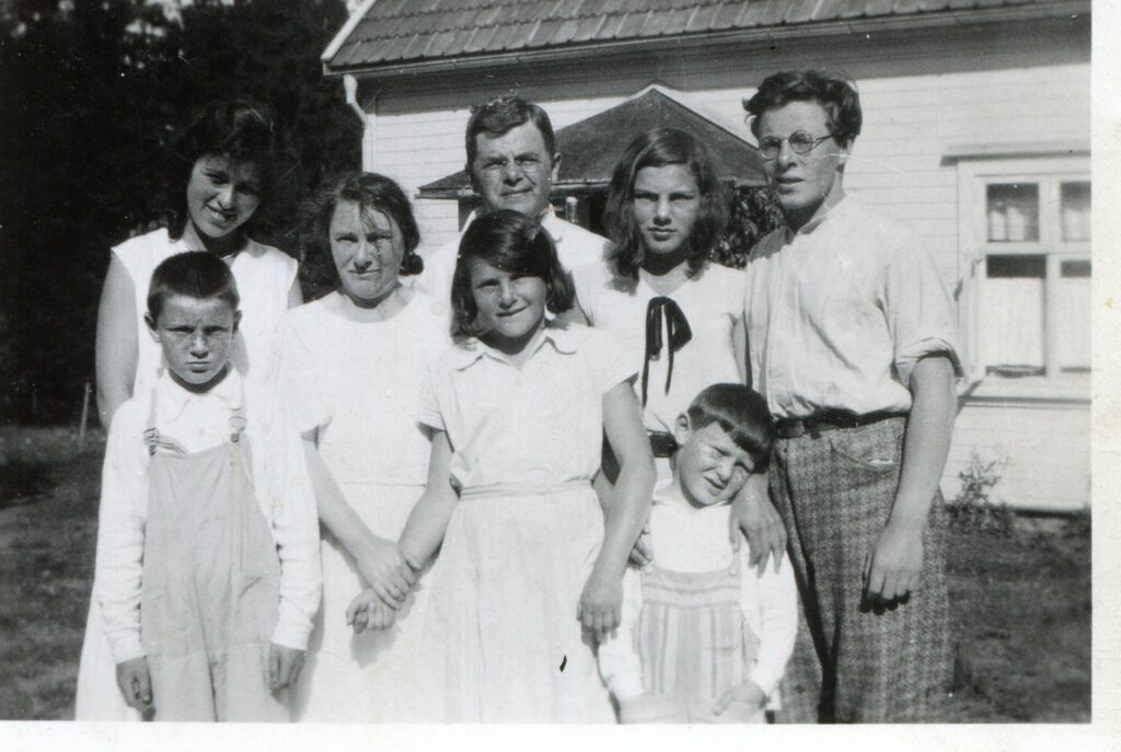Jødisk og norsk. Det mente familien Koklin var fult mulig. Familiens røtter lå i Latvia, men fremtiden skulle bygges i Tønsberg i Norge. 